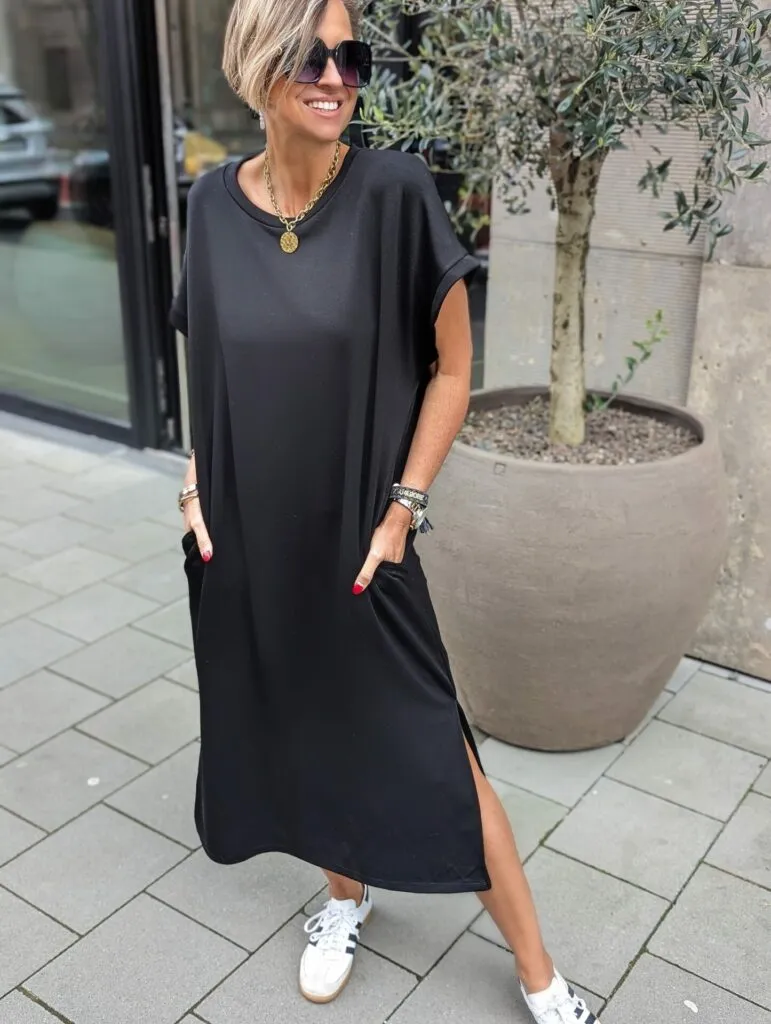 lässiges Kleid FAR FROM BASIC – versch. Farben