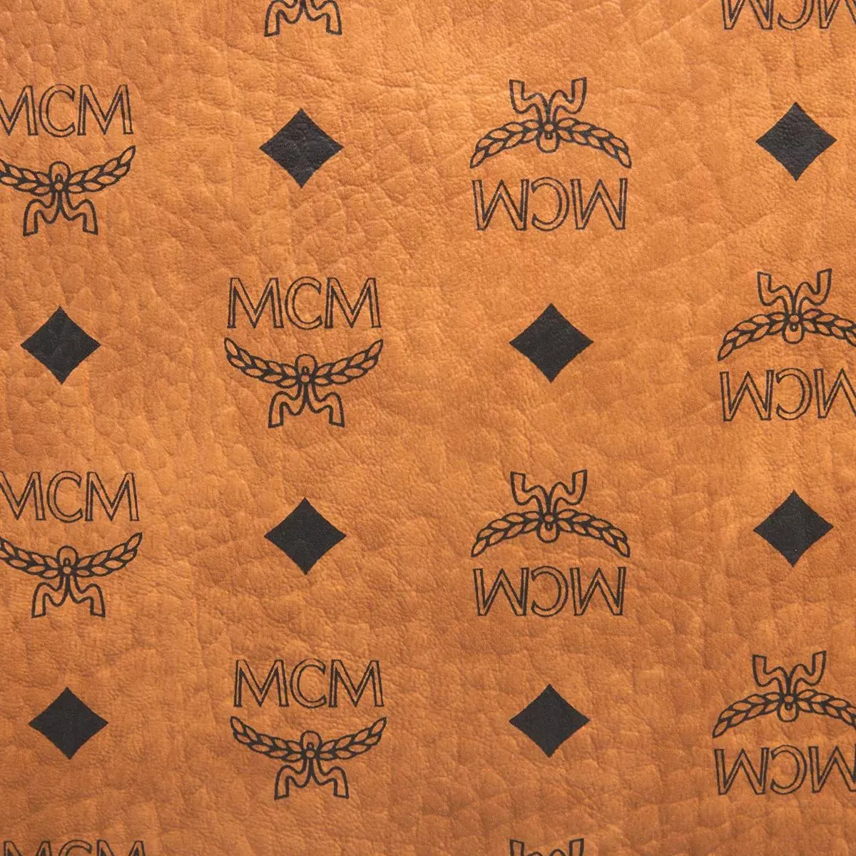   MCM  Aren Vi Hobo Lrg Co Cognac  Hobo Bag 
