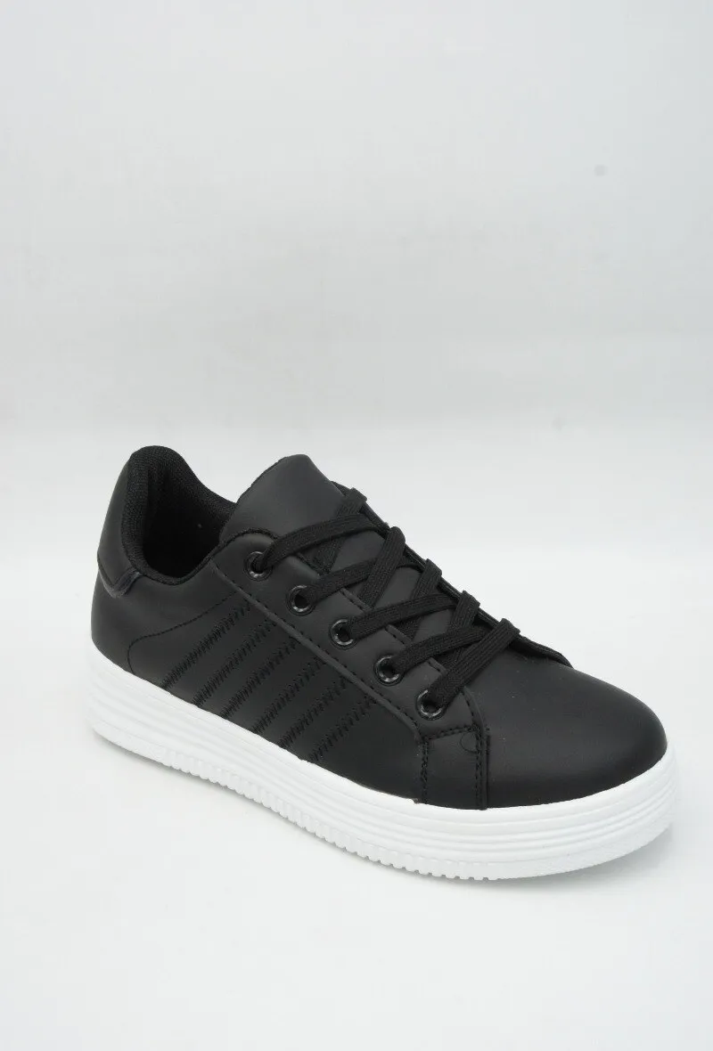 sneakers with lace